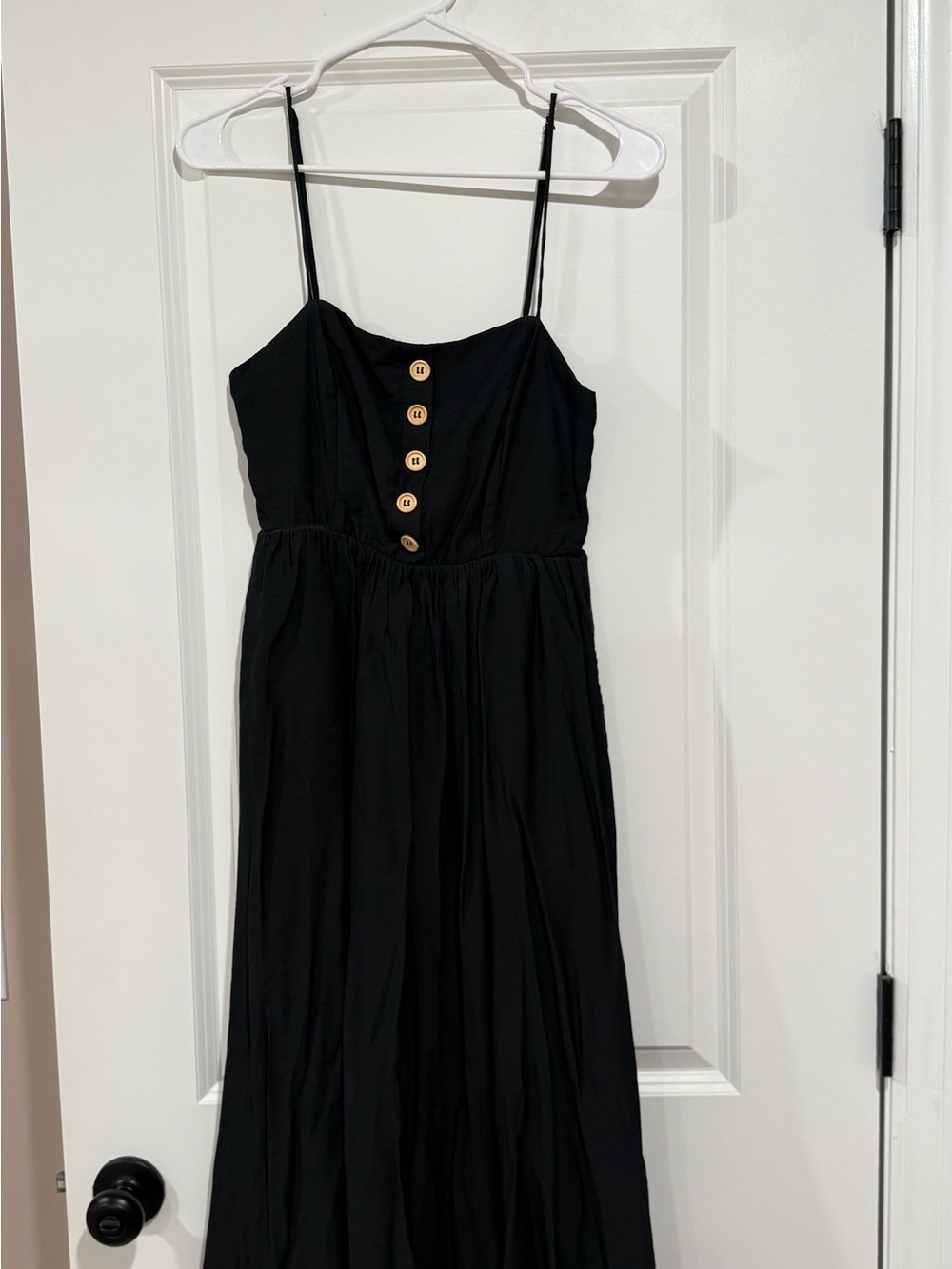 Women’s midi black dress